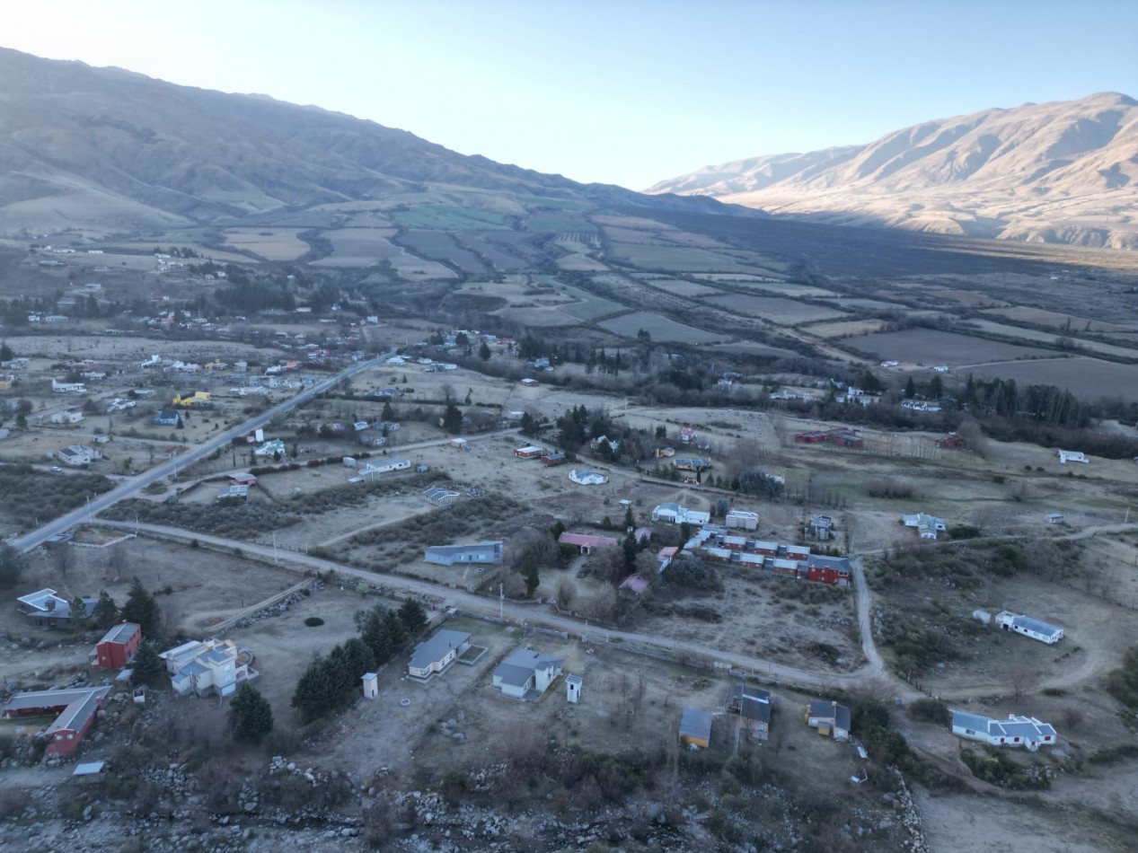 CASA EN VENTA 3D, 1B LOTE 800 m2 LA OVEJERIA TAFI DEL VALLE
