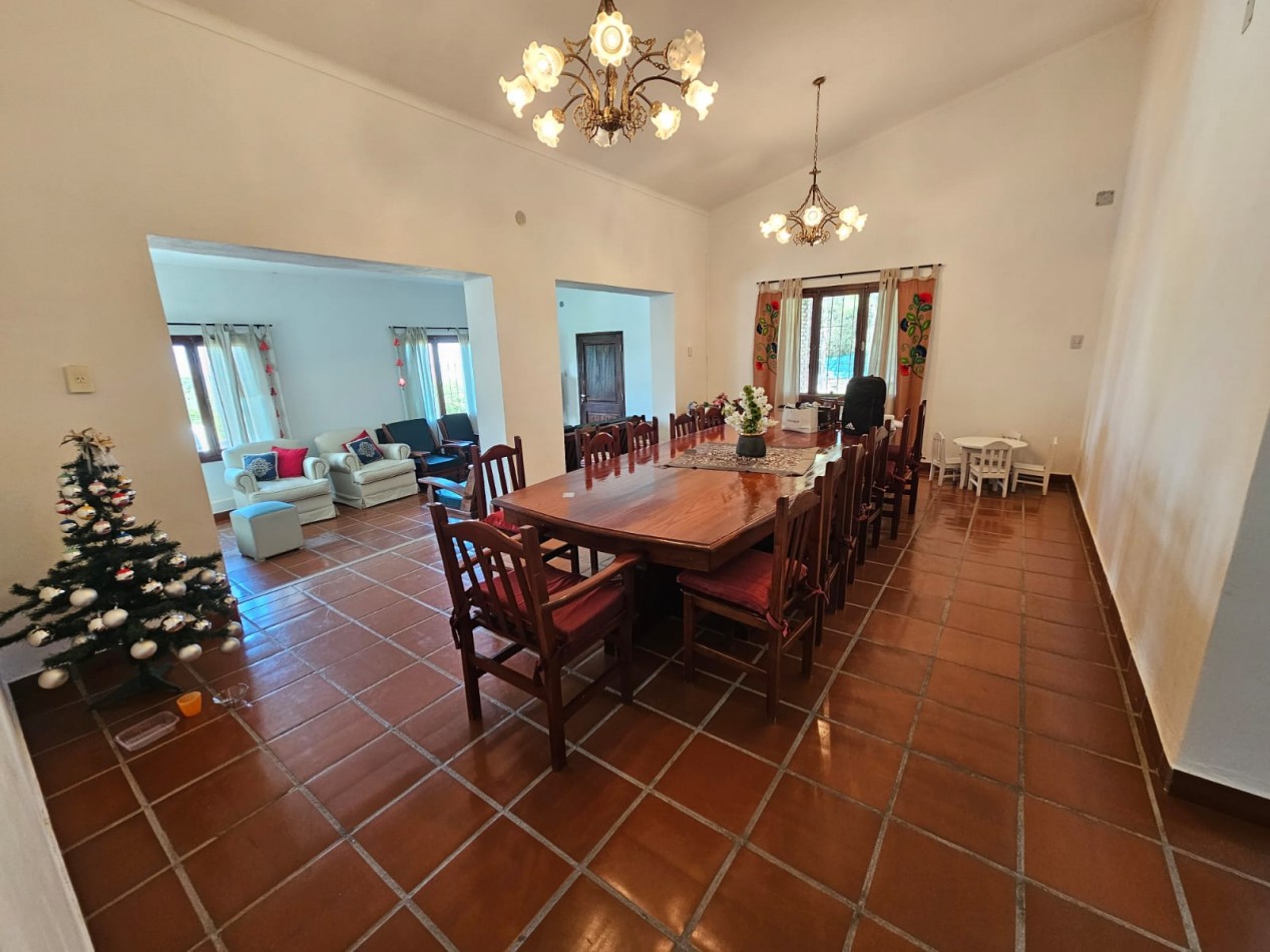 VENTA CASA CATEGORIA 5 D, 3 BÑ - TAFI DEL VALLE EL MOLLAR LOTE 5.088M2 