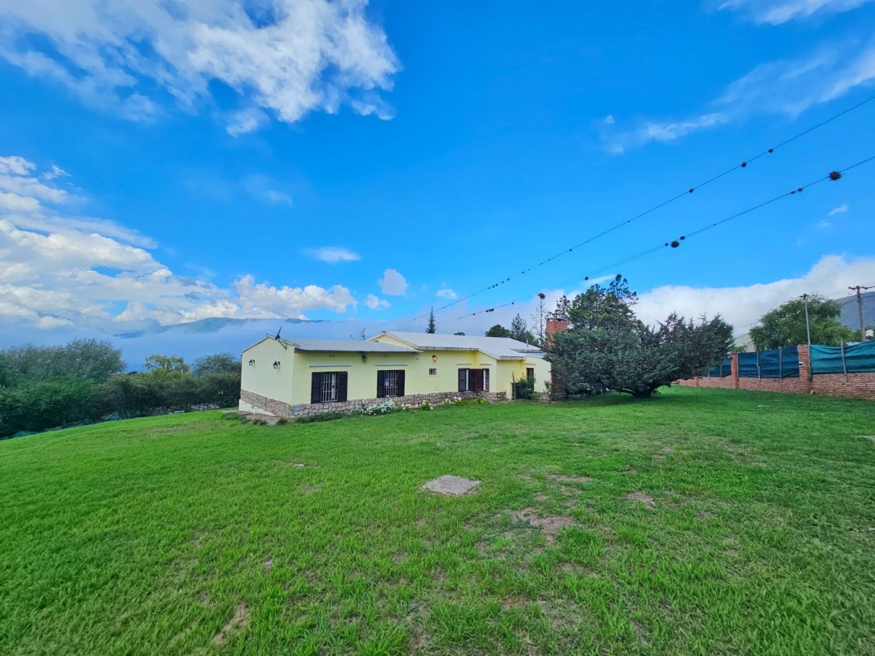 VENTA CASA CATEGORIA 5 D, 3 BÑ - TAFI DEL VALLE EL MOLLAR LOTE 5.088M2 