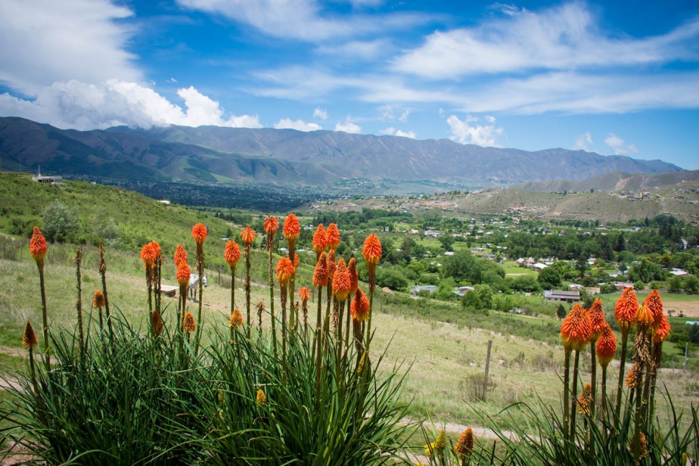 VENTA CASA TAFI DEL VALLE ESPECTACULAR !
