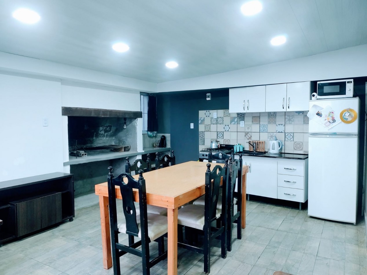 VENTA CASA Y CABAÑA EL MOLLAR TAFI DEL VALLE