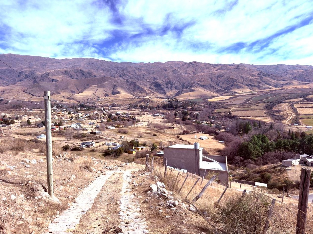 TERRENO EN VENTA 700 M2 TAFI DEL VALLE CERRO EL PELAO