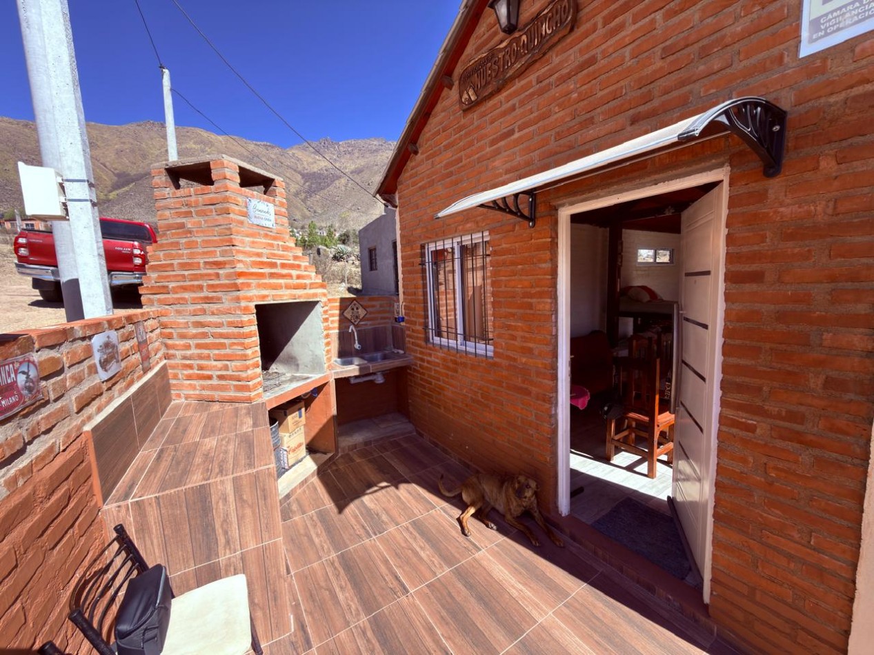 CASA EN VENTA EL MOLLAR VISTA AL LAGO TIPO MONOAMBIENTE 