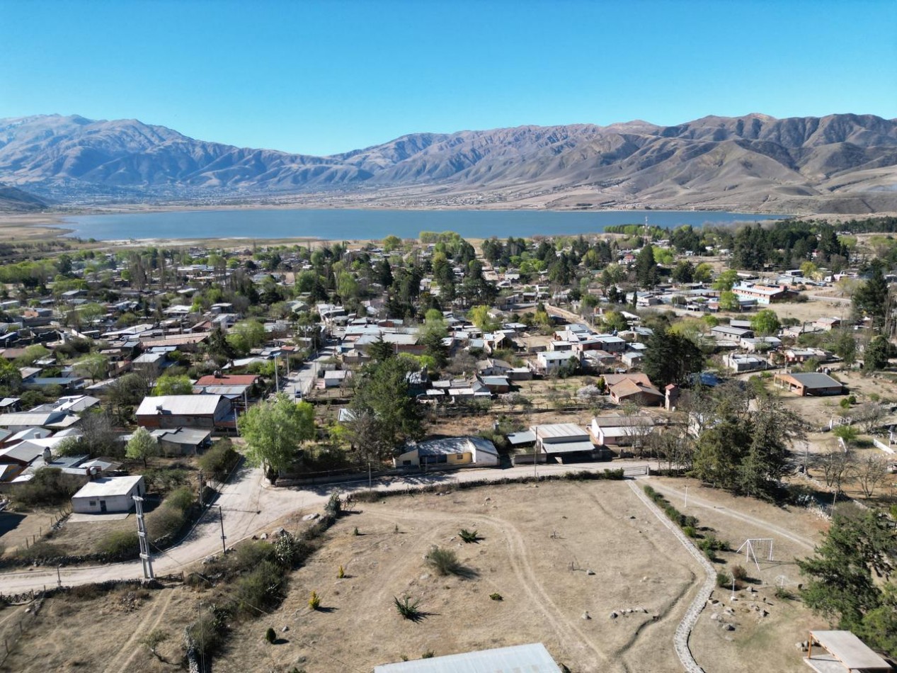 VENTA CASA EL MOLLAR 2 D, 2BÑ LOTE 490m2 EXCELENTE UBICACION 