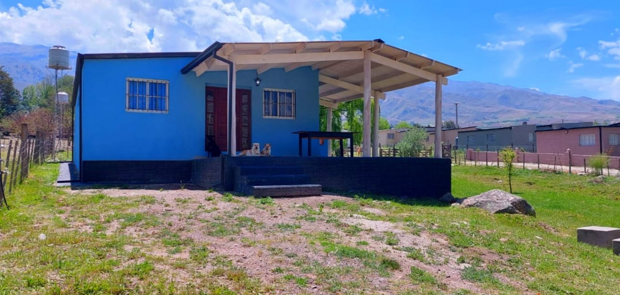 CASA EN VENTA 3D, 1B LOTE 800 m2 LA OVEJERIA TAFI DEL VALLE