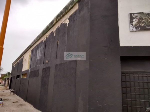 VENTA GALPON AGUILARES 400M2