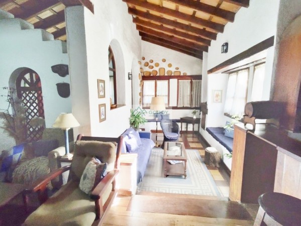 VENTA IMPORTANTE CASA 5 D, TERRENO 1 Ha EL CHURQUI TAFI DEL VALLE