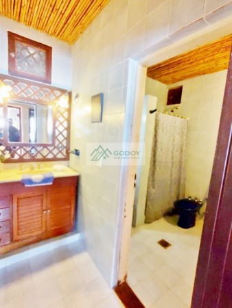 VENTA IMPORTANTE CASA 5 D, TERRENO 1 Ha EL CHURQUI TAFI DEL VALLE