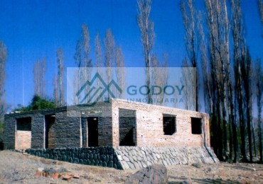 Terreno En Venta De 2108m2 CON UNA CONSTRUCCION En AMPIMPA Tafi Del Valle